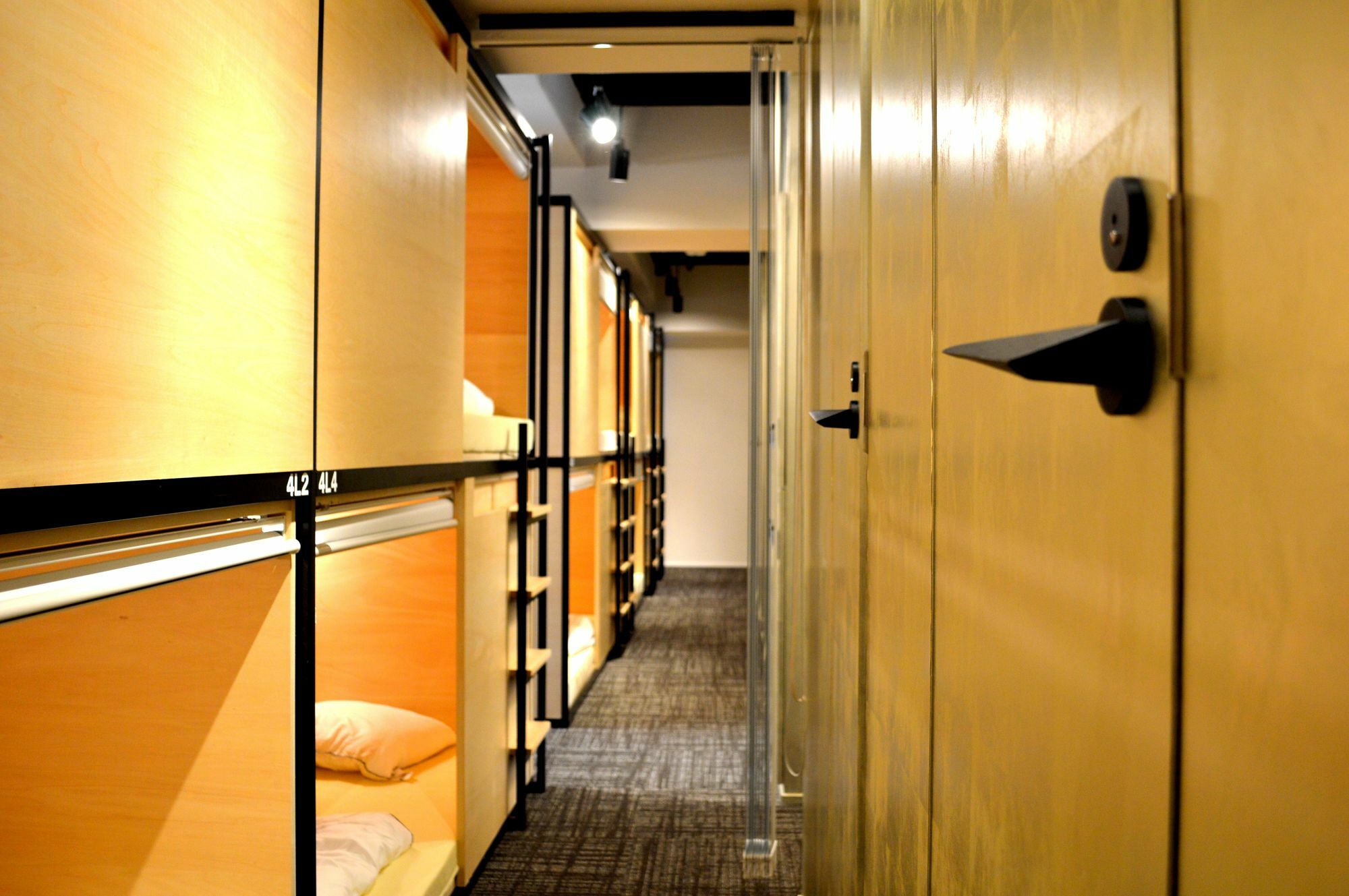 Guest House Tokyo Azabu Buitenkant foto